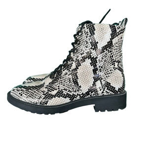 Linea Paolo Trinity Cream Snake Print Women's Leather Combat Boots Size 9